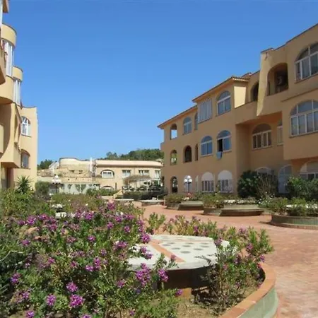 Apartment Mare Piscina Chifevi